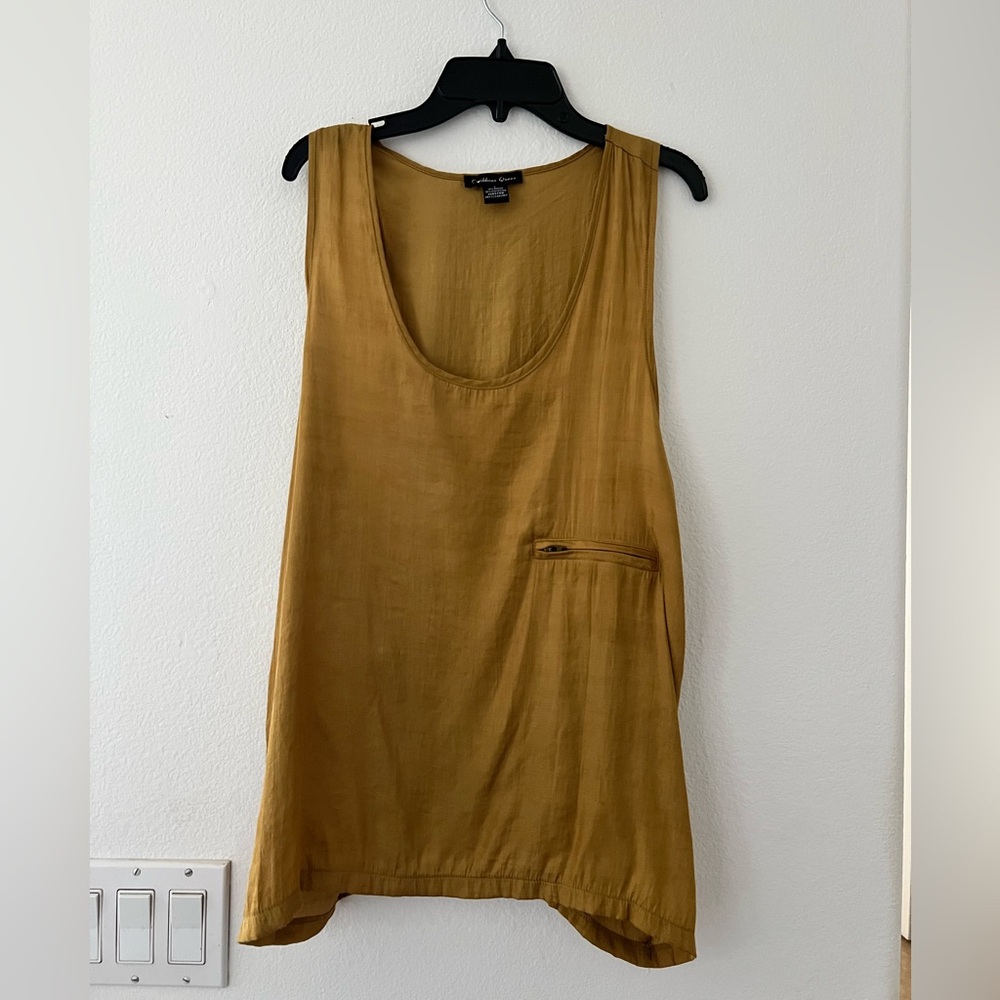 Caribbean Queen gold Tan Tank Top Sleeveless Style
